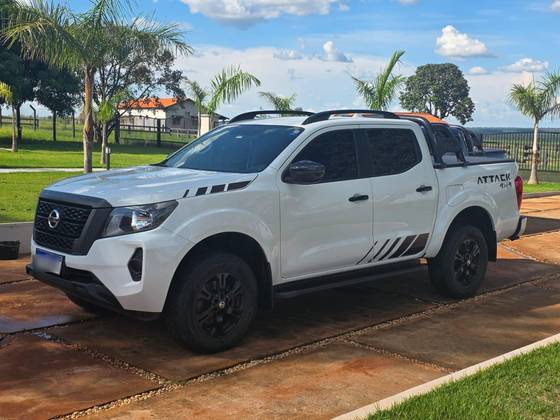 NISSAN FRONTIER 2.3 16V TURBO DIESEL ATTACK CD 4X4 AUTOMÁTICO